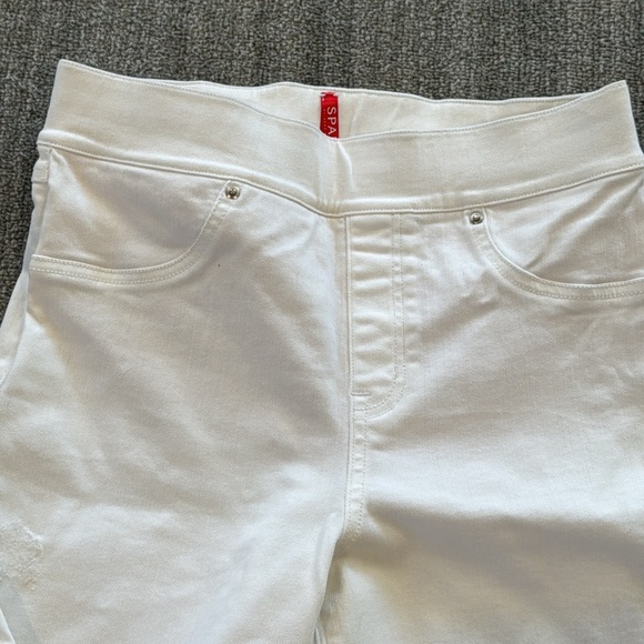SPANX White Distressed Skinny Jeans - Picture 4 of 9